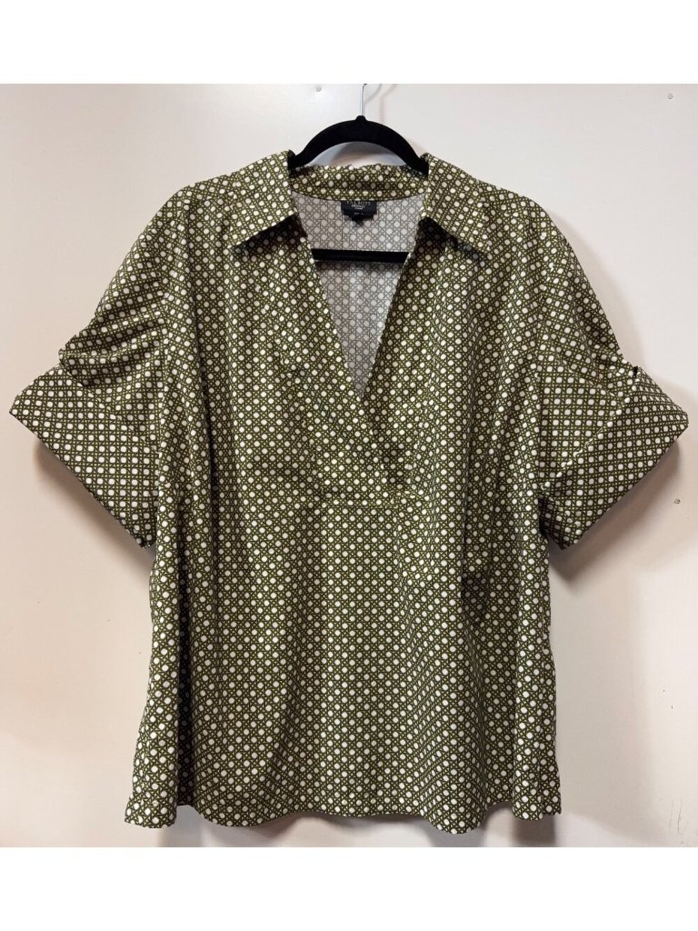 Talbots Olive White Geometric Stretch Popover Blouse Roll Tab Sleeve 20W
